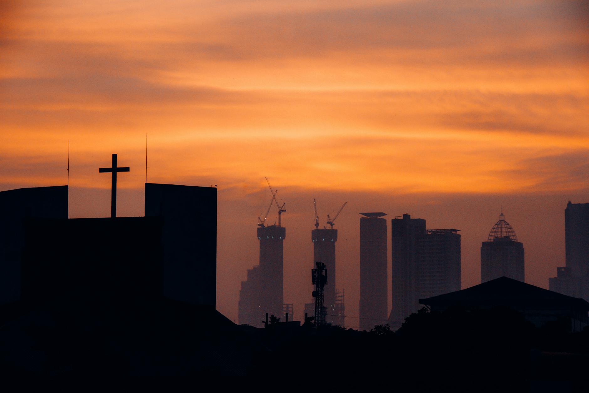 Love Looks Like a Cross