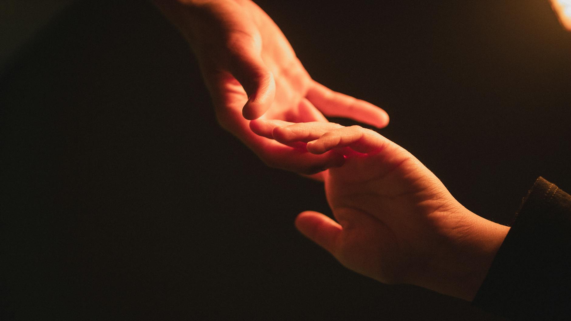 1 Corinthians 13 Isn’t Romance—It’s a Manual for Daily Life