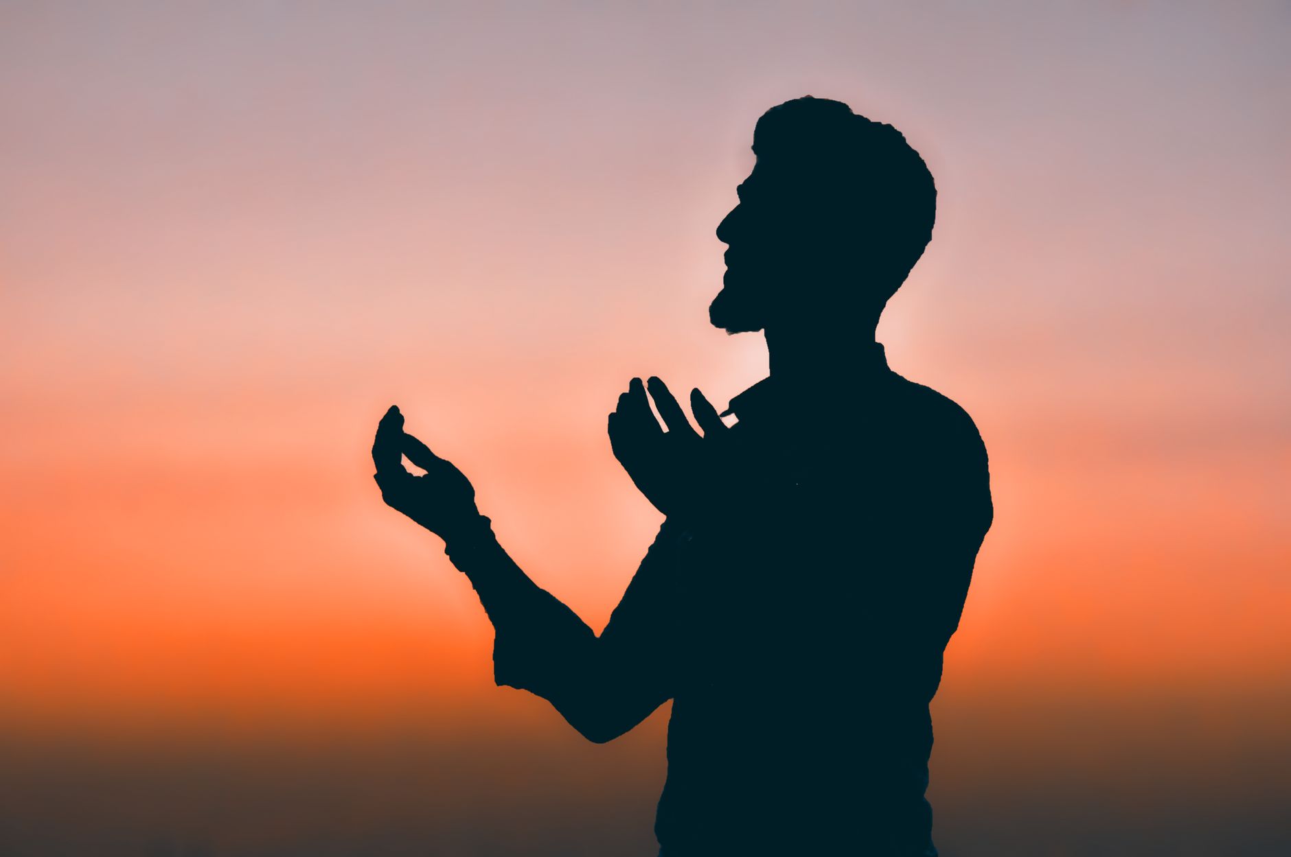 How to Hold On When God Feels Distant