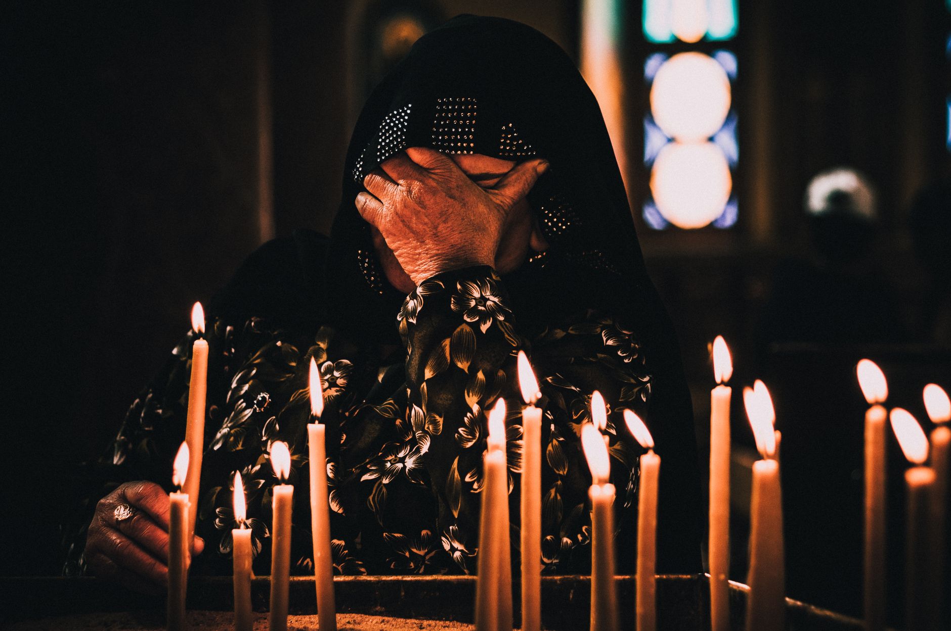 Esther's Silence: How to Trust God When He Doesn't Speak