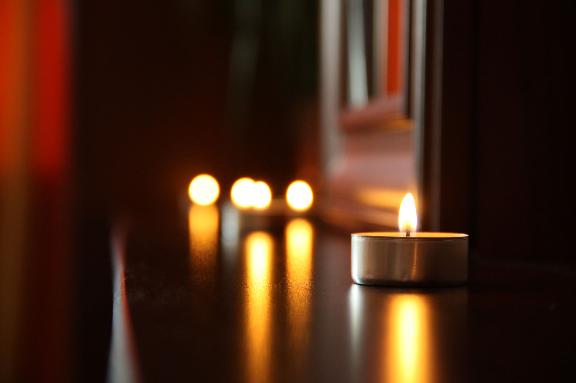 Holy Spirit Presence: Why Quiet Comfort Beats Loud Power